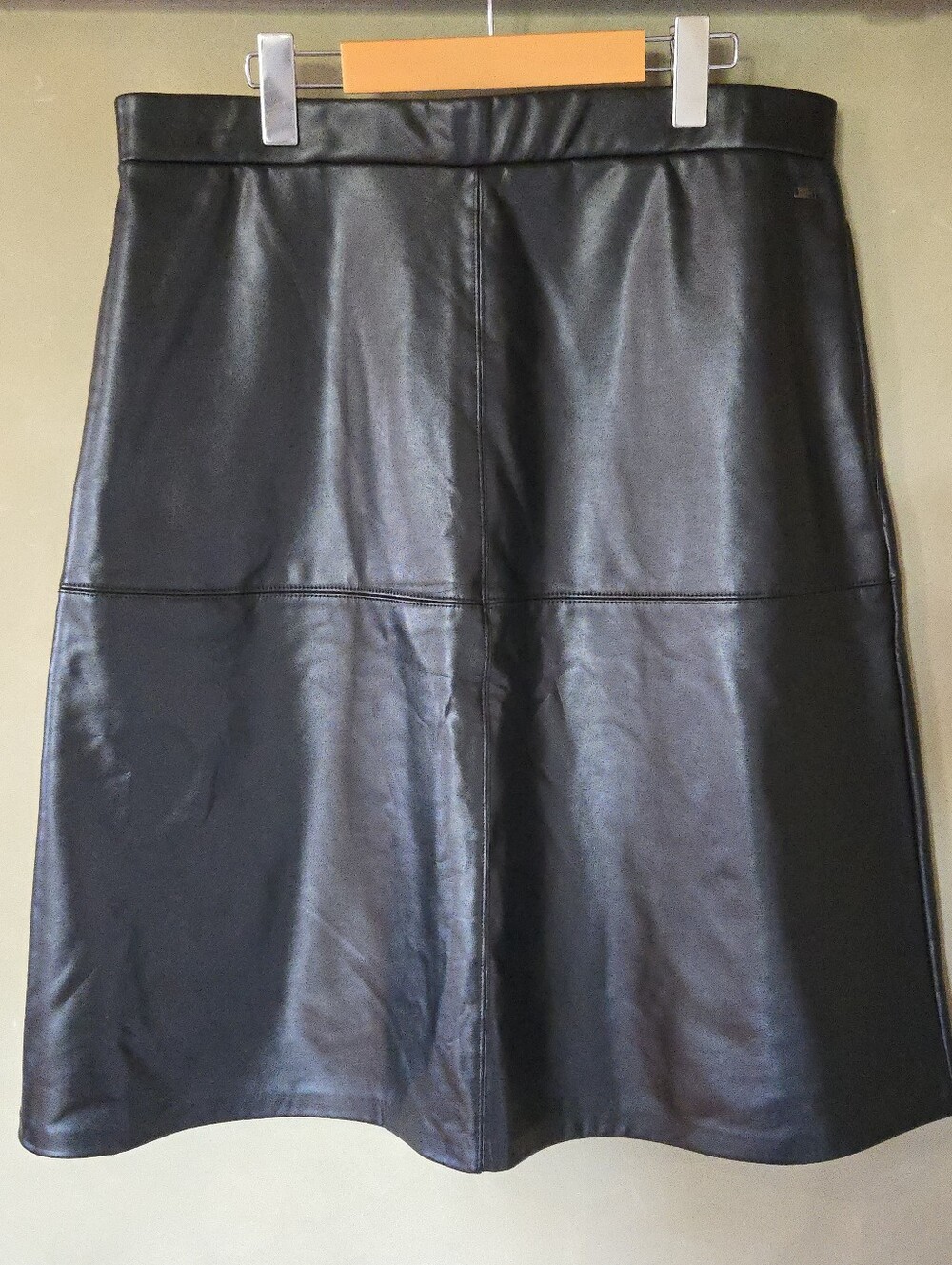 Mexx | Black Faux Leather A-Line Skirt, Size L - Picture 2 of 9